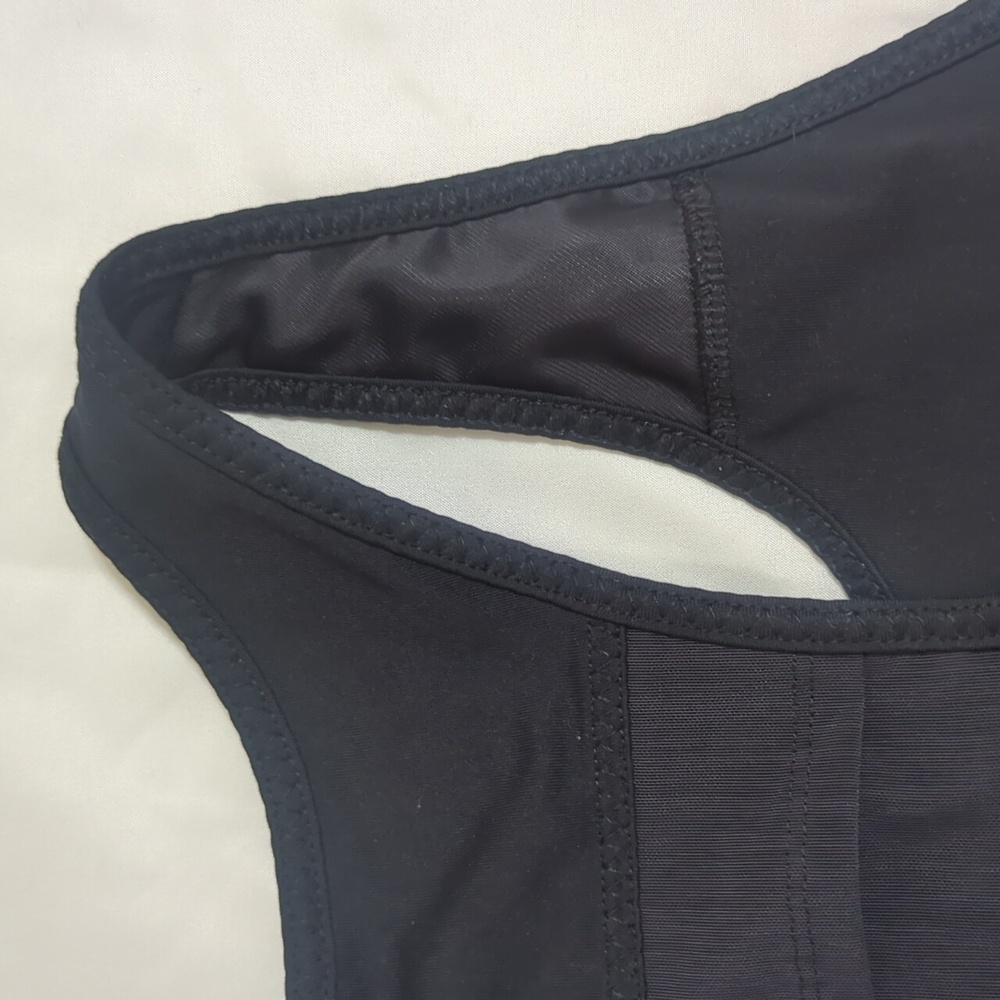 Fabletics Black Sports Bra - Picture 13 of 15